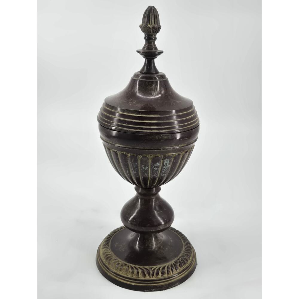 Classic Heavy Bronze Brass Lidded Acorn Finial Pedestal Urn